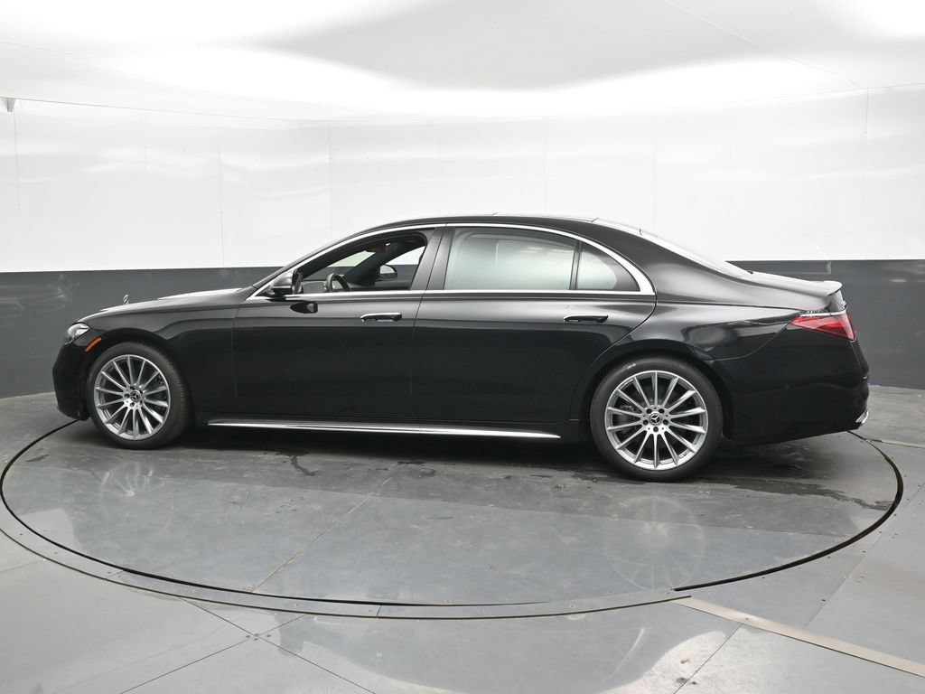 Used 2022 Mercedes-Benz S 580 4MATIC Sedan image 9