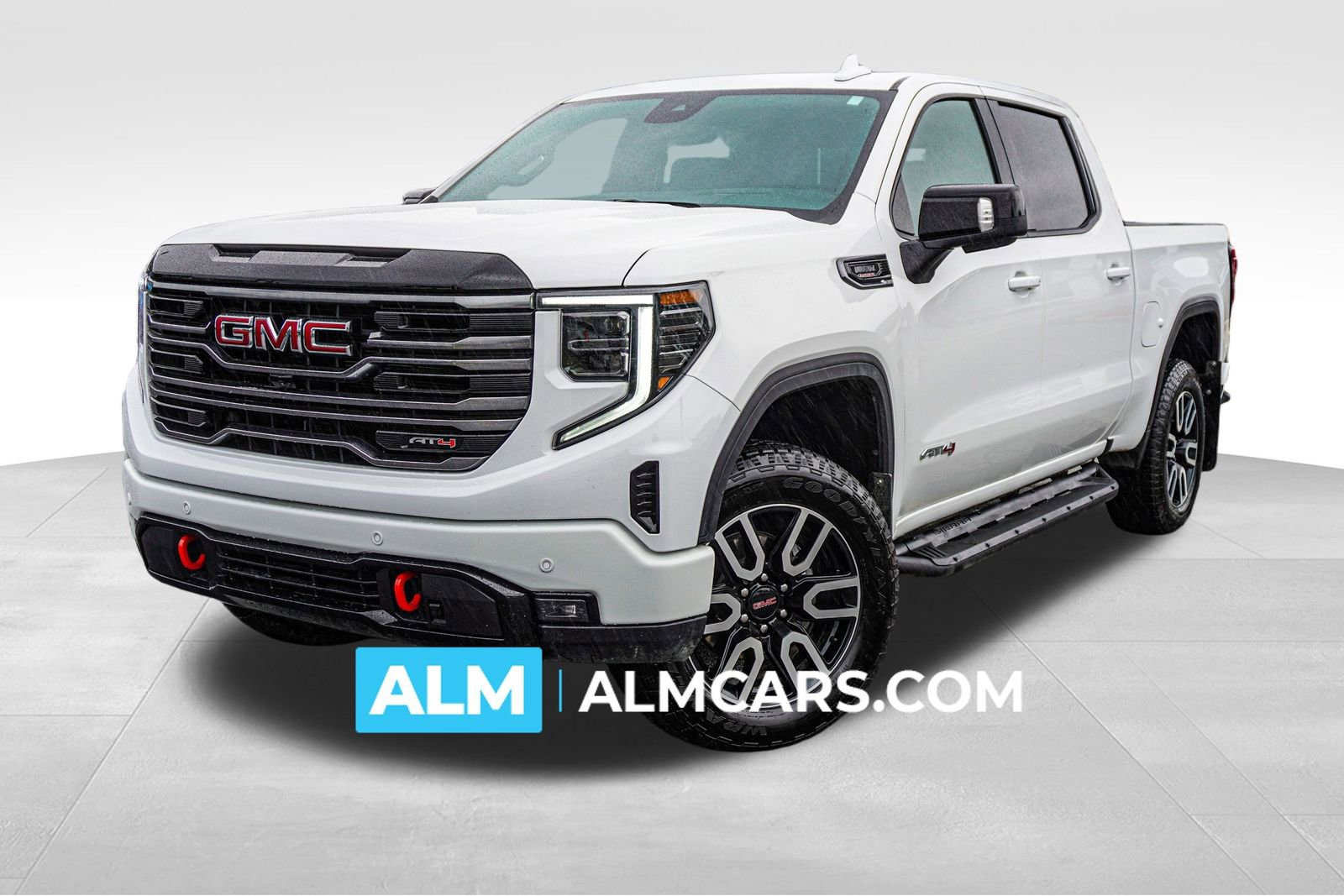 Used 2025 GMC Sierra 1500 AT4 w/ Technology Package image 1
