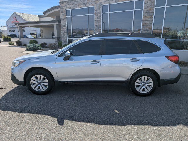 Used 2019 Subaru Outback 2.5i Premium w/ Popular Package #2 image 2