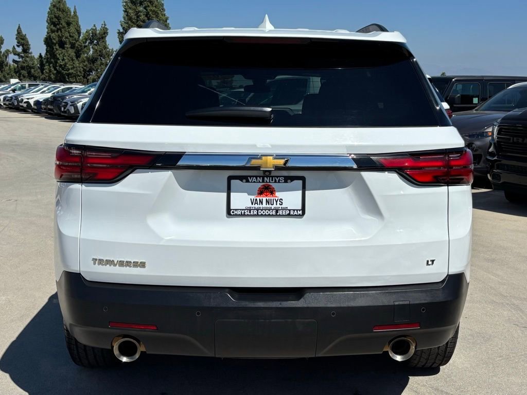 Used 2023 Chevrolet Traverse LT image 6