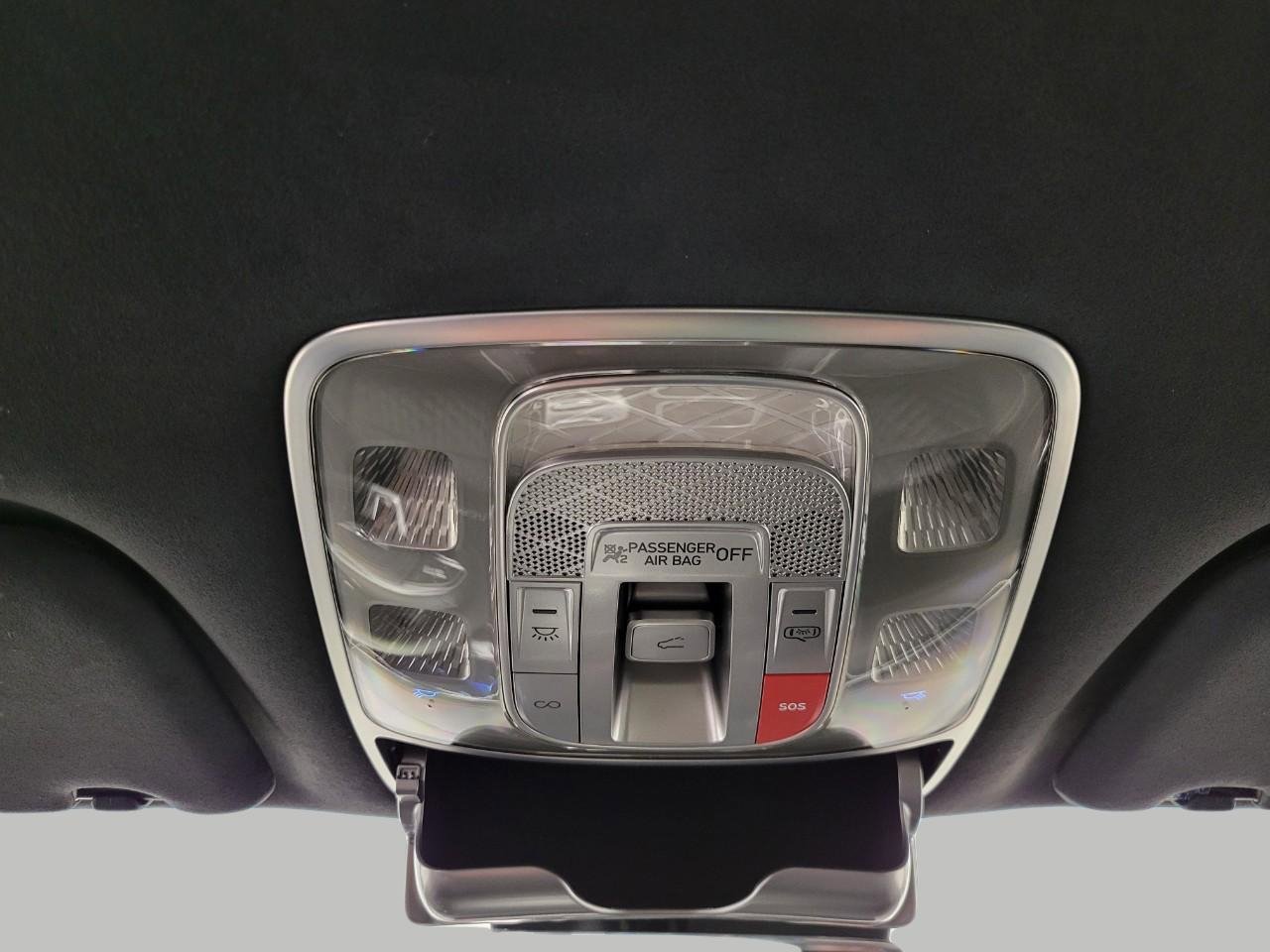 Used 2024 Genesis GV70 3.5T Sport w/ Sport Advanced Package image 18