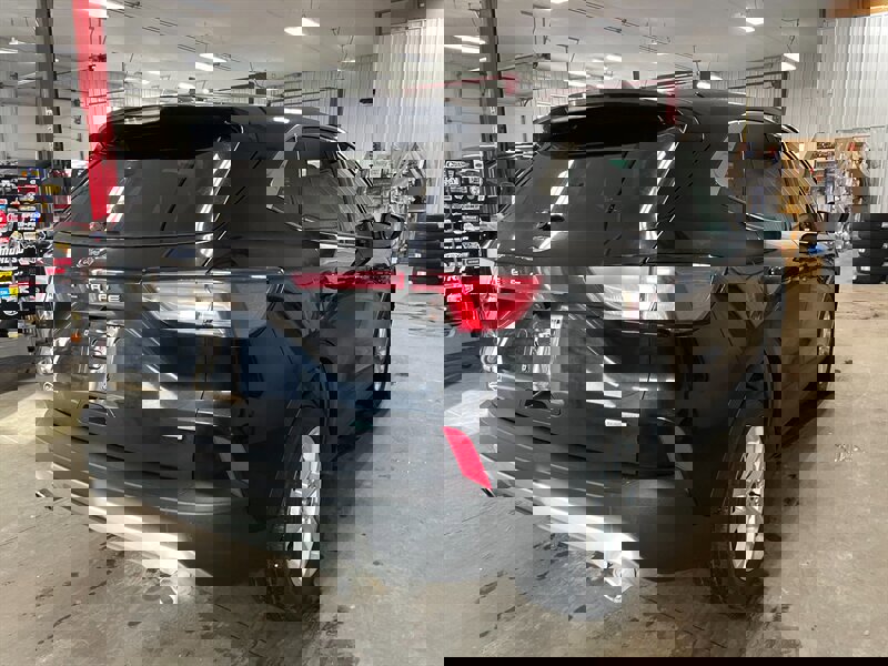 Used 2020 Ford Escape SE image 6