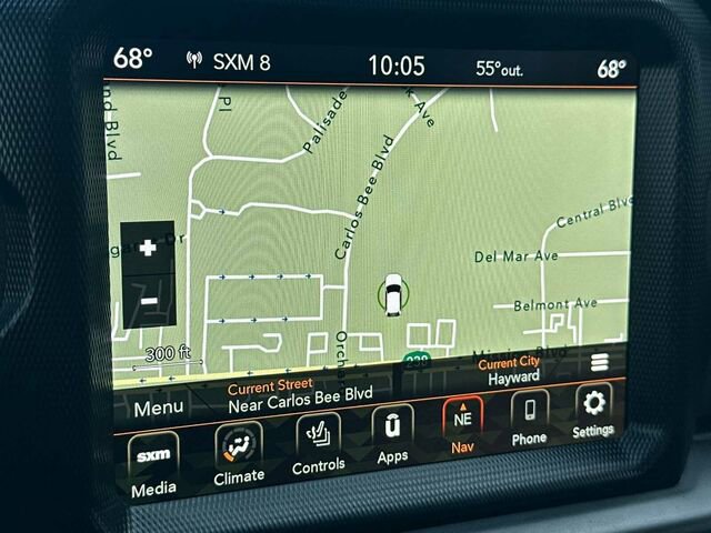 Used 2023 Jeep Gladiator Mojave w/ Cold Weather Group image 22