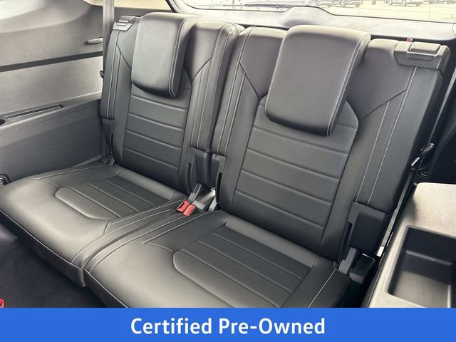 Certified 2025 Volkswagen Atlas SEL AWD/4WD image 16