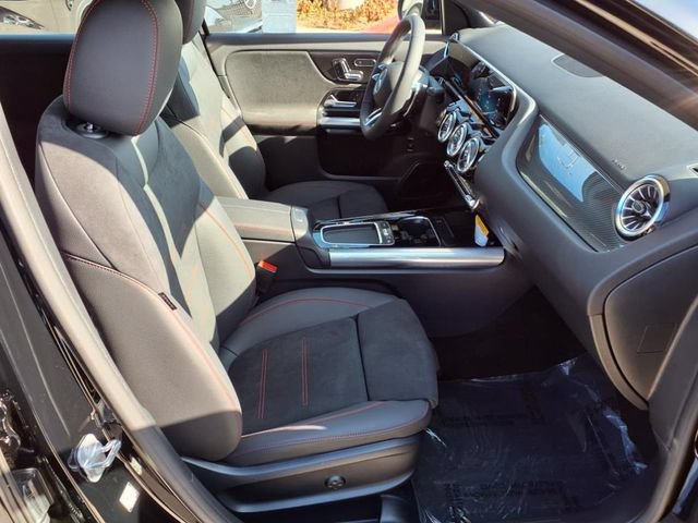 New 2026 Mercedes-Benz GLA 35 AMG 4MATIC image 15