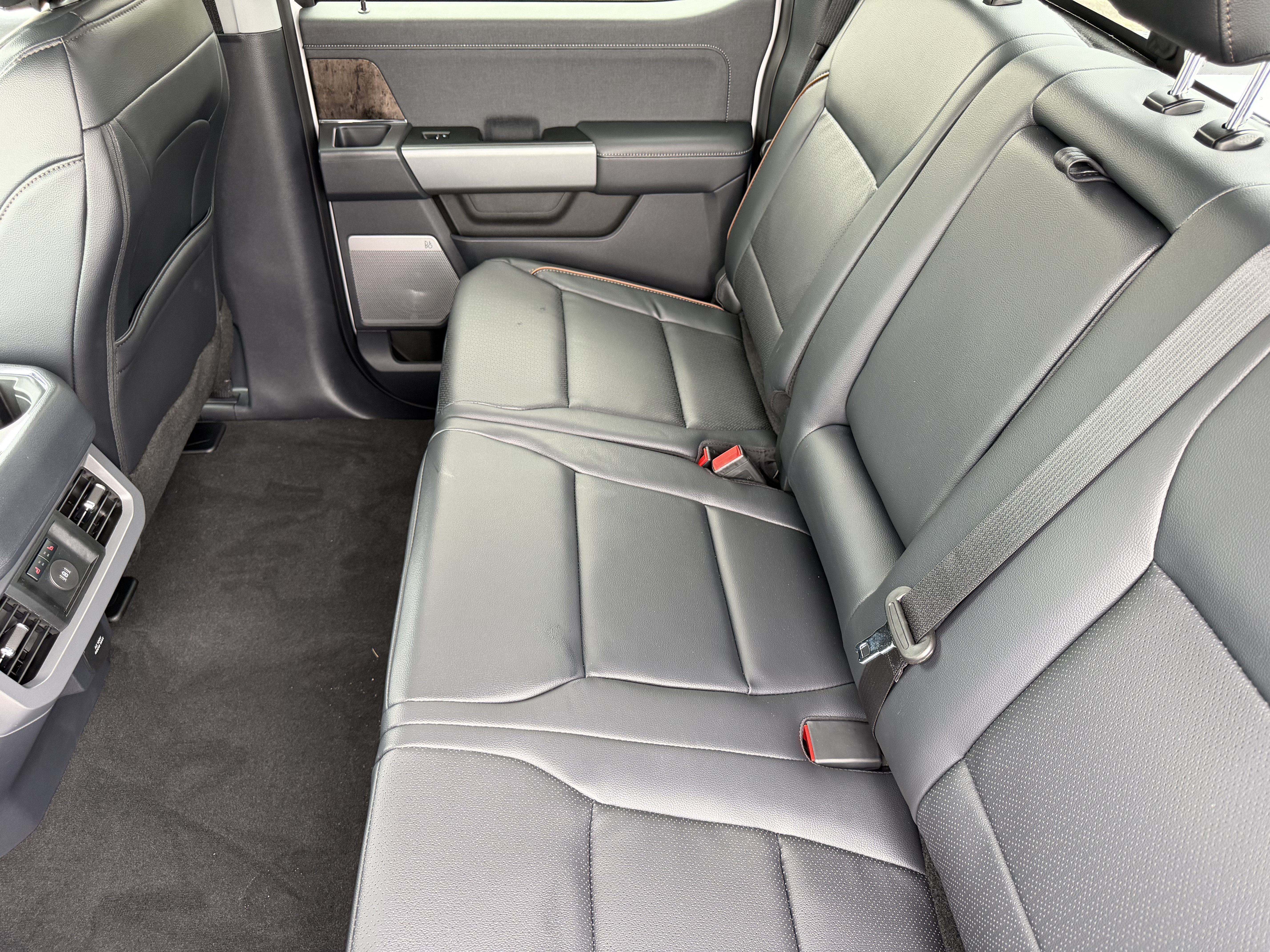 New 2026 Ford F350 Lariat AWD/4WD image 11