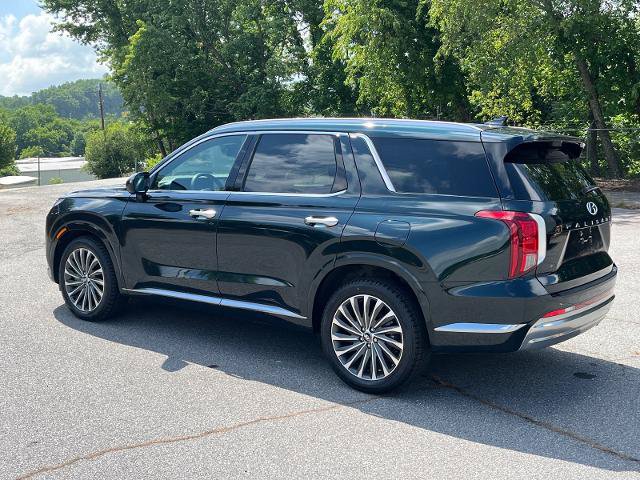 Used 2024 Hyundai Palisade Calligraphy AWD/4WD image 4