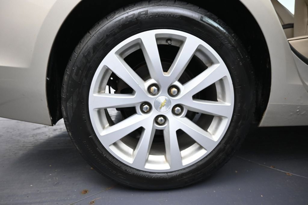 Used 2014 Chevrolet Malibu LT FWD image 32