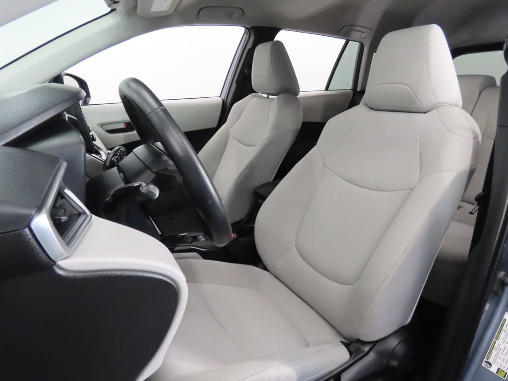 Used 2022 Toyota Corolla Cross LE AWD/4WD image 5
