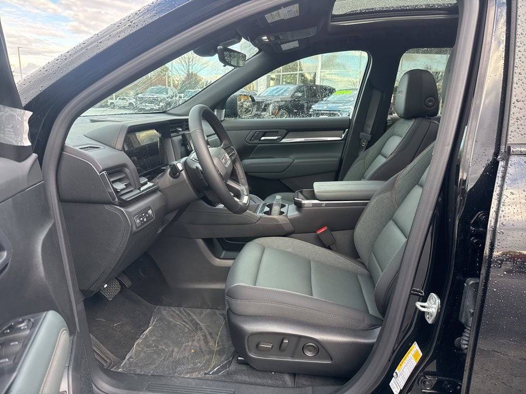 New 2026 GMC Terrain AT4 w/ Convenience Package III image 5