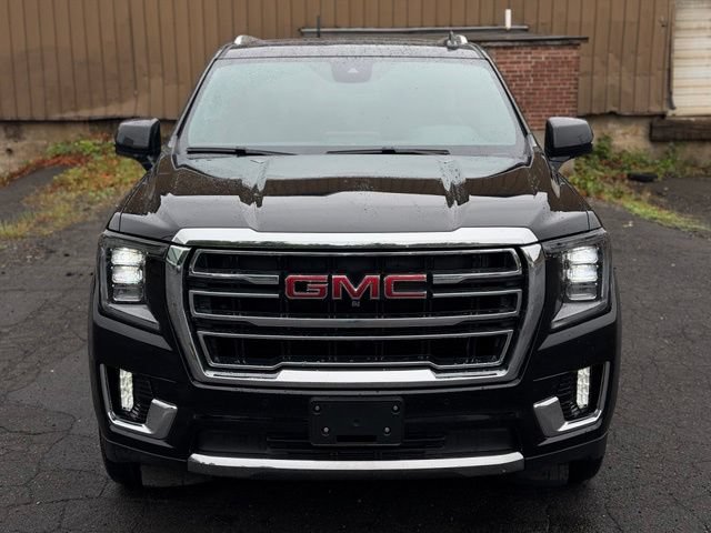Used 2023 GMC Yukon XL SLT w/ SLT Luxury Package AWD/4WD image 2