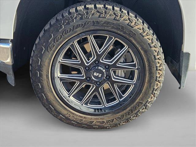 Used 2020 Chevrolet Silverado 1500 LT w/ All-Star Edition image 23