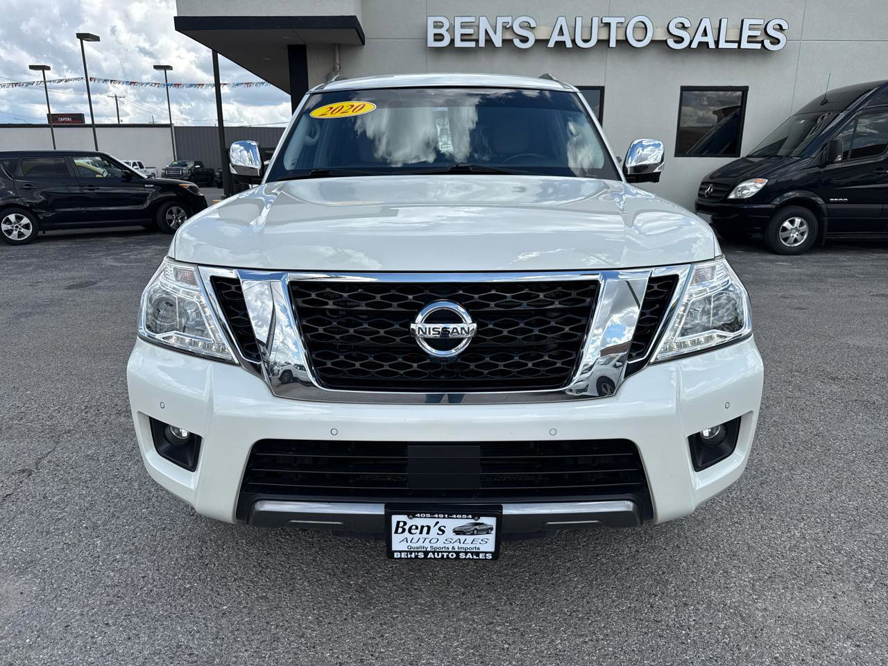 Used 2020 Nissan Armada SL w/ Premium Package RWD image 3