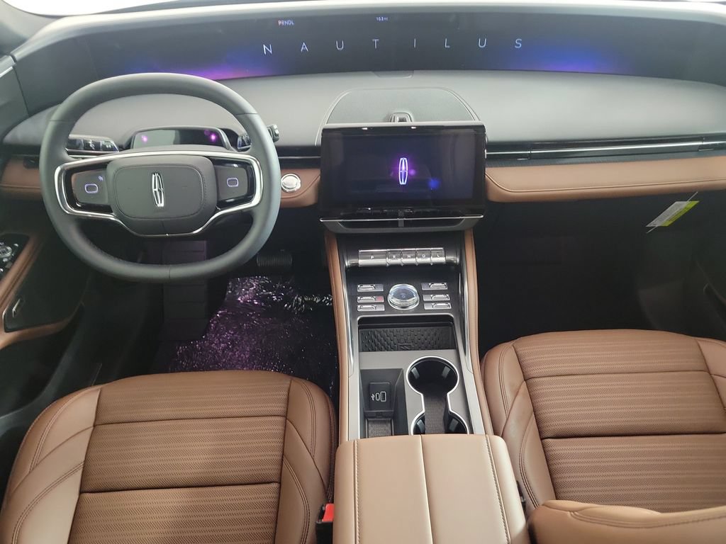 New 2026 Lincoln Nautilus Reserve AWD/4WD image 9
