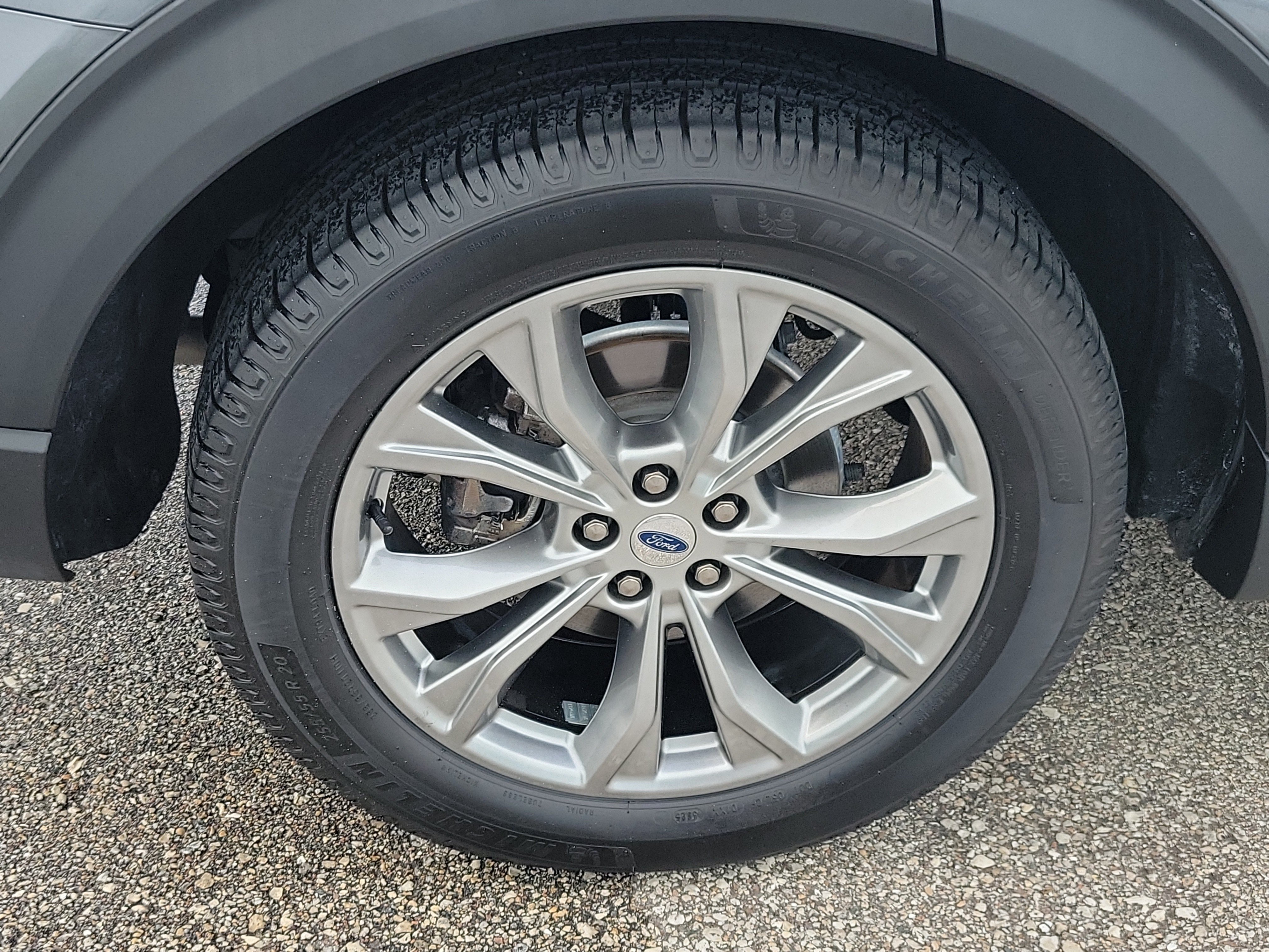 Used 2022 Ford Explorer Limited RWD image 11