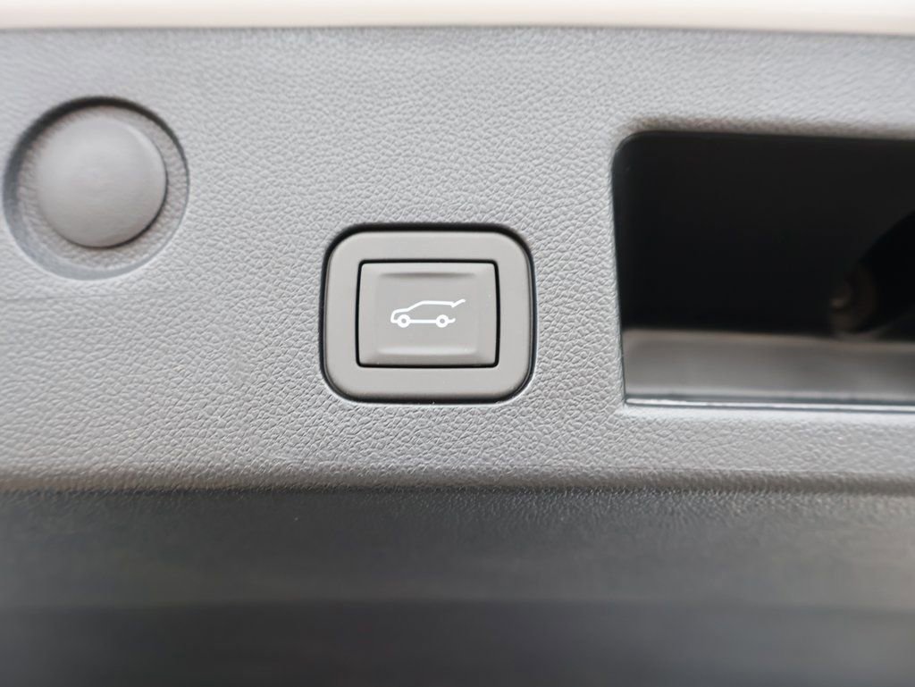 New 2026 Chevrolet Equinox ACTIV w/ Safety and Technology Package image 29