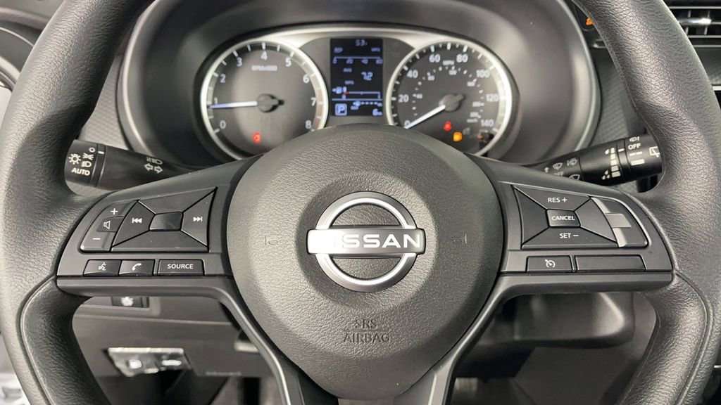 New 2025 Nissan Kicks Play S image 23