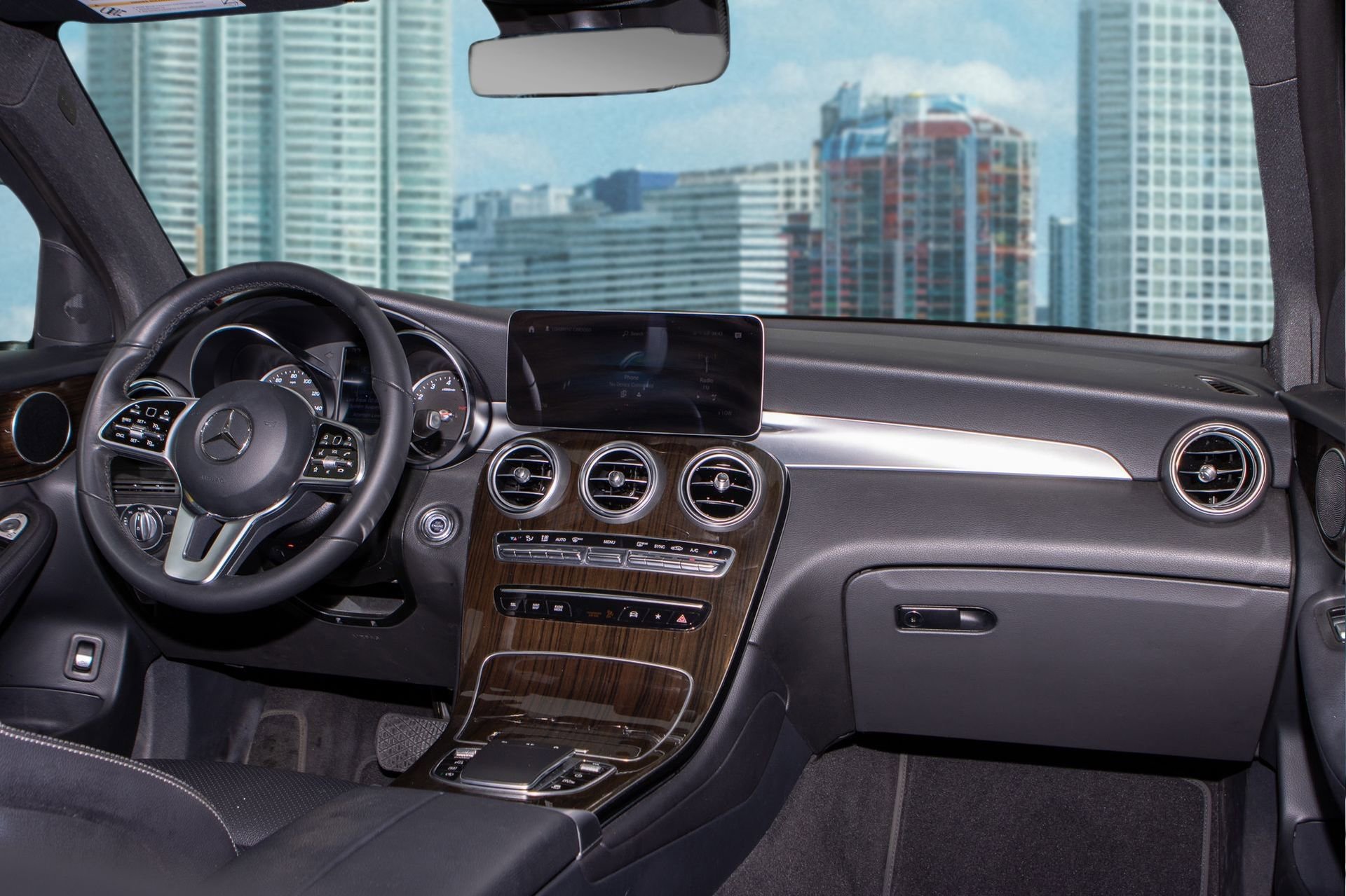 Used 2022 Mercedes-Benz GLC 300 image 20