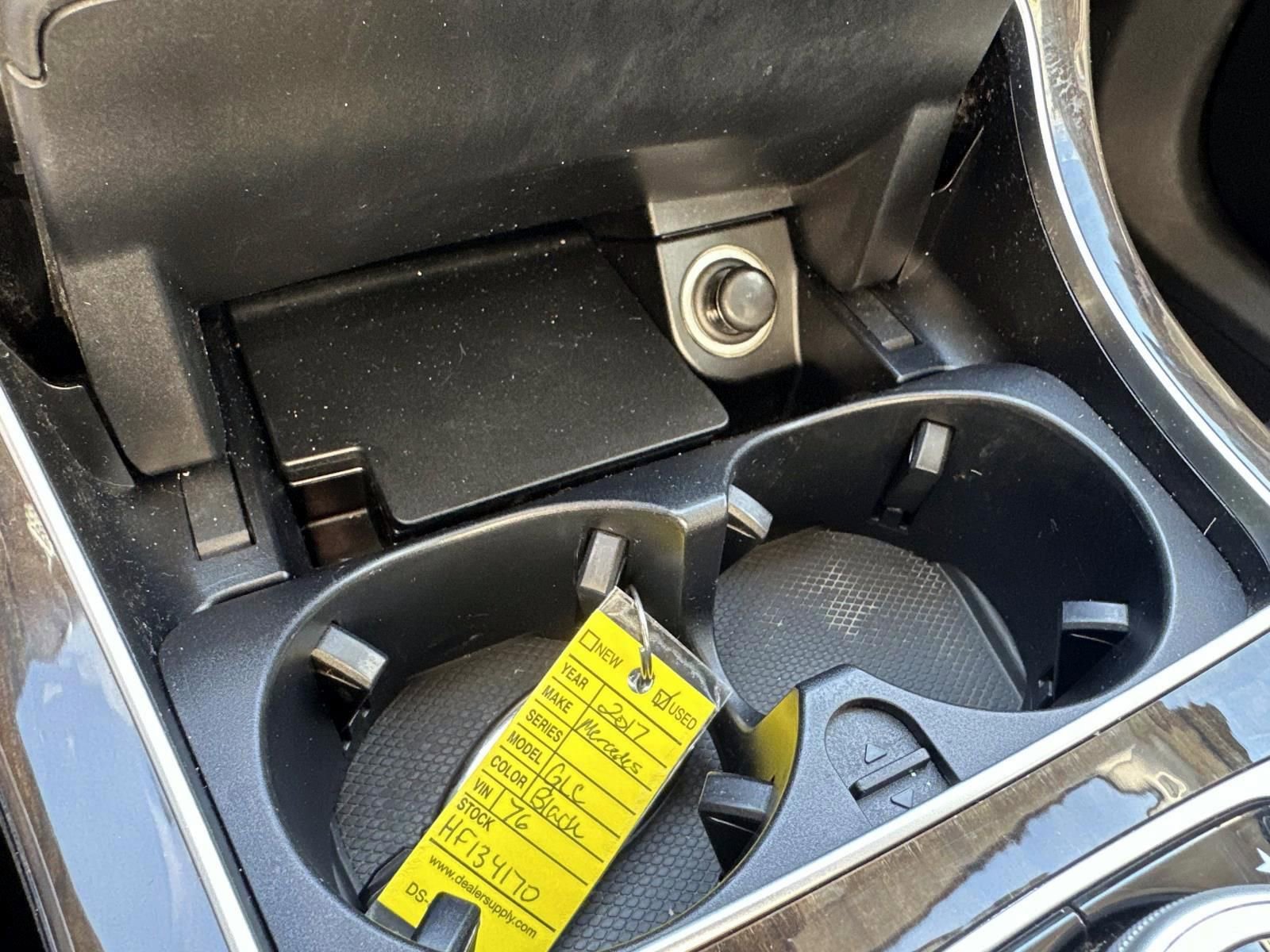 Used 2017 Mercedes-Benz GLC 300 4MATIC image 23