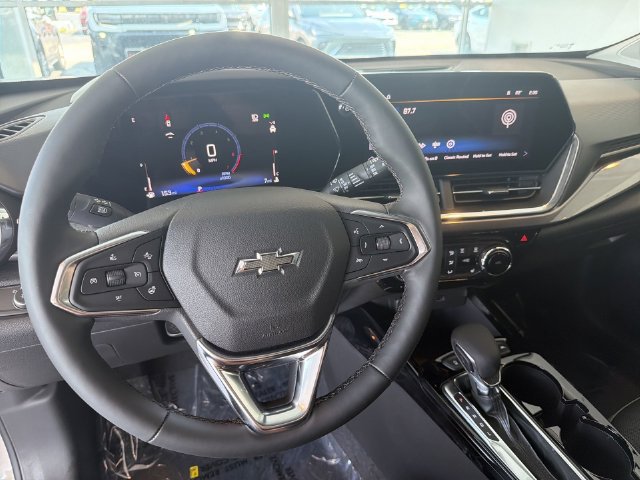 New 2026 Chevrolet Trax ACTIV w/ Driver Confidence Package FWD image 17