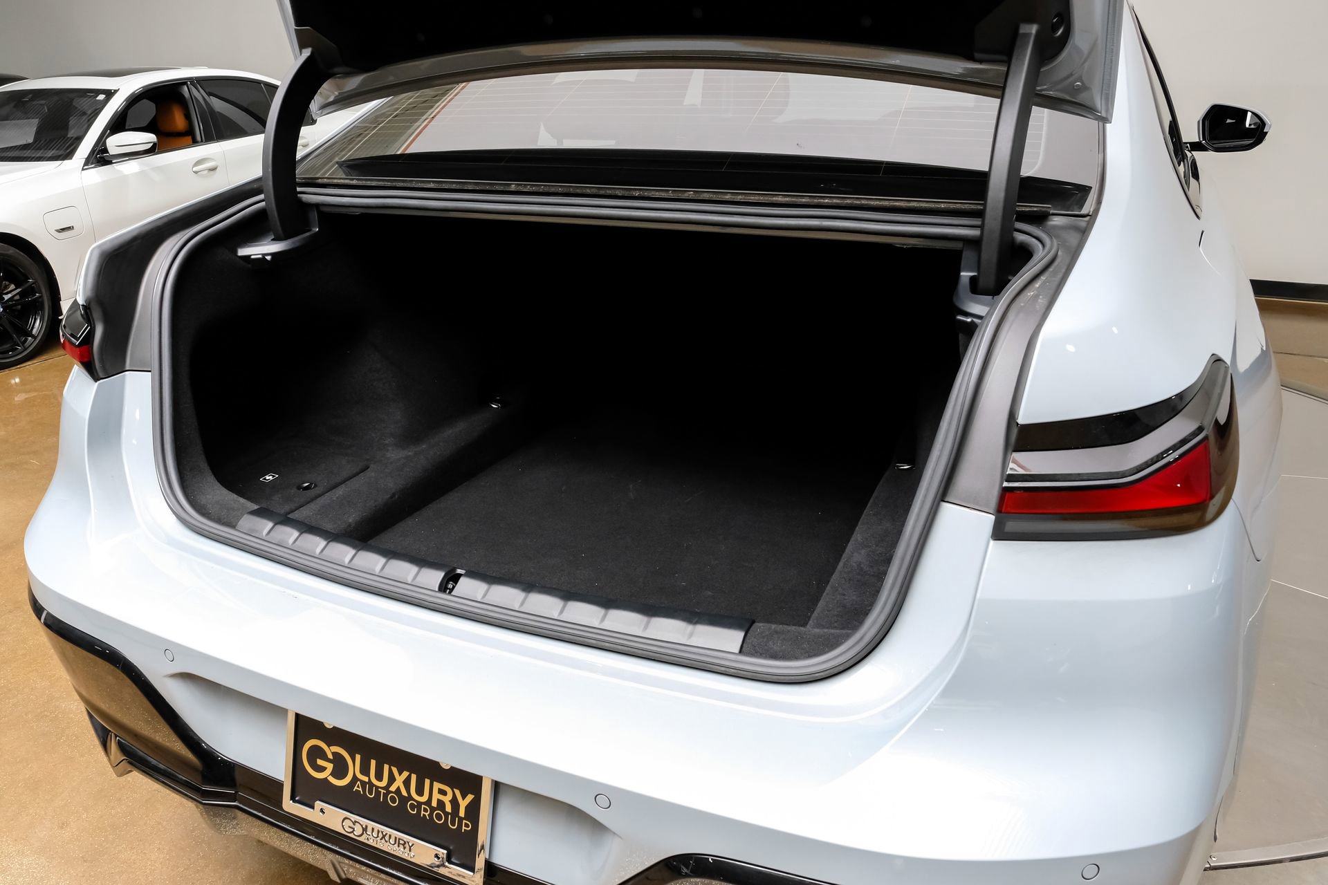 Used 2023 BMW 740i image 54