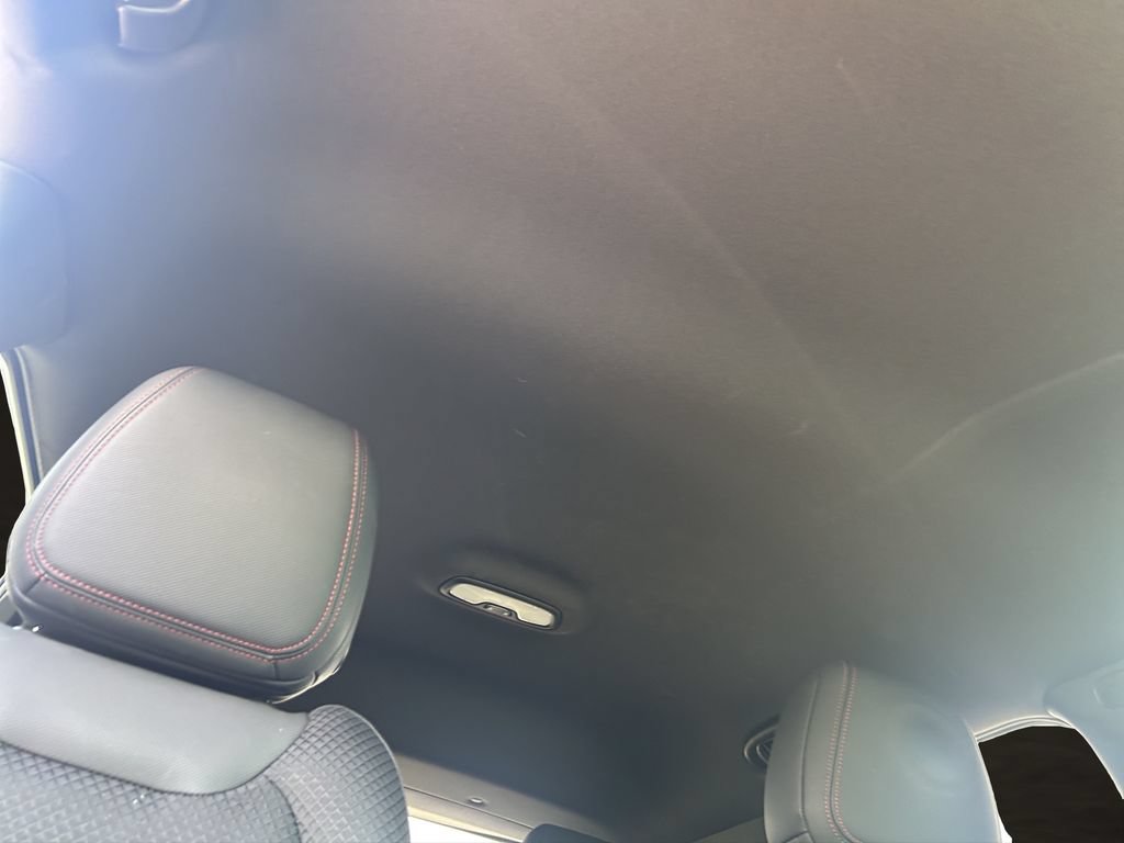 Used 2022 Chevrolet TrailBlazer RS FWD image 16