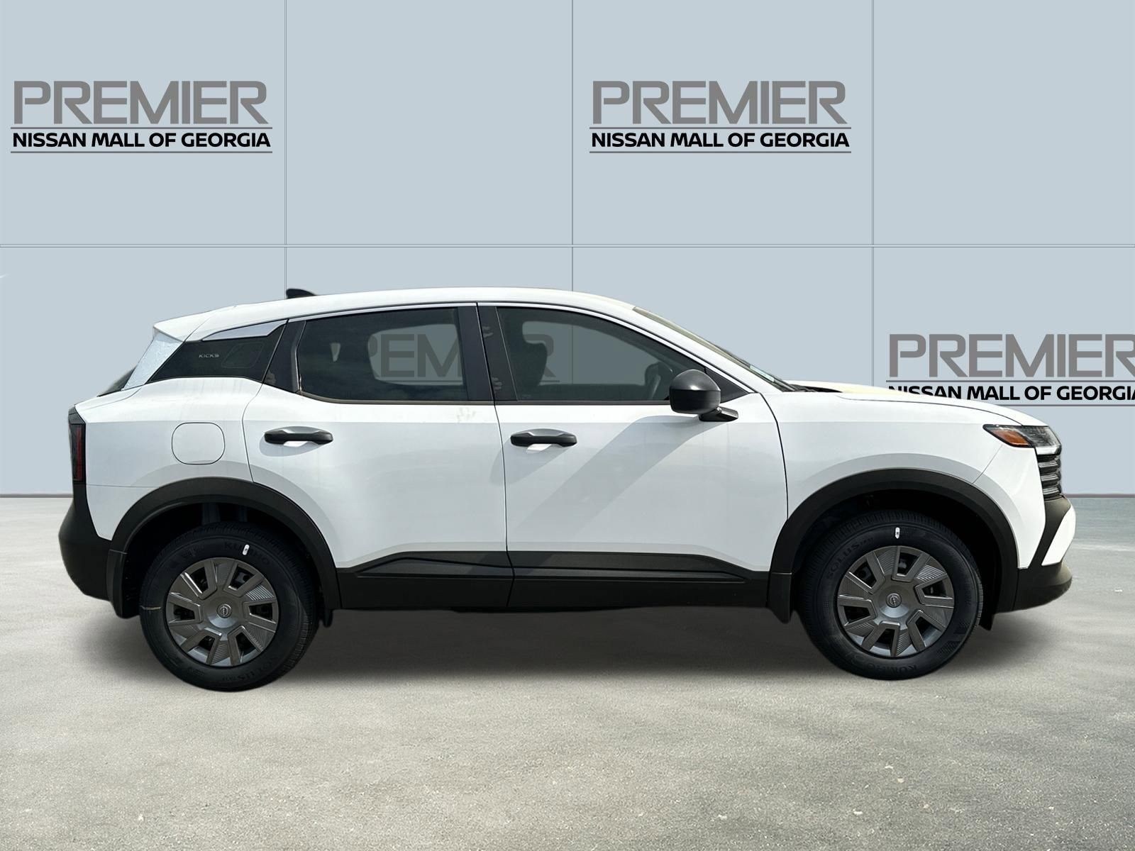 New 2026 Nissan Kicks S image 4