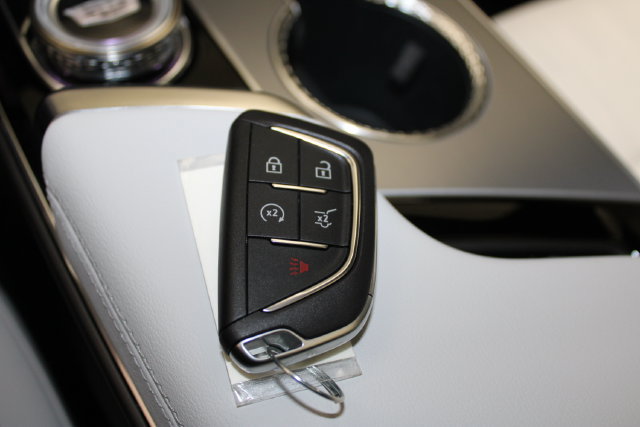 New 2027 Cadillac Lyriq Luxury AWD/4WD image 19