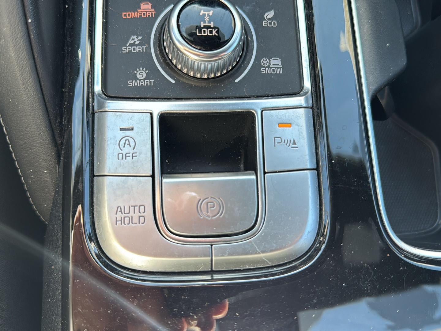 Used 2025 Kia Telluride AWD image 36