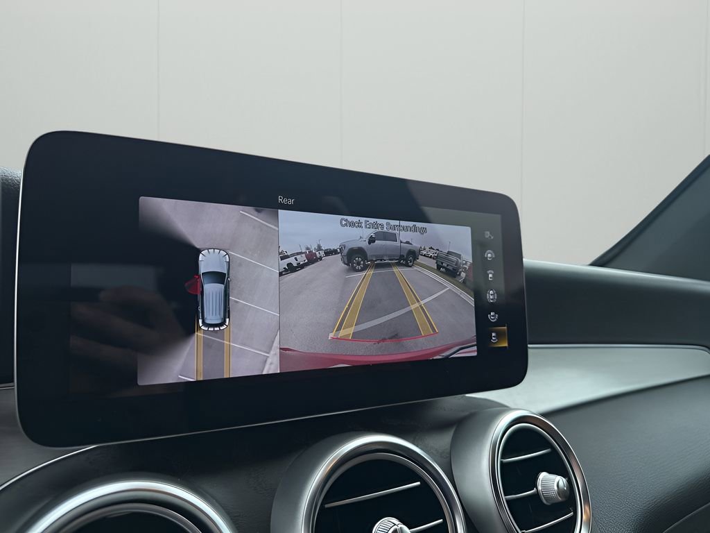 Used 2022 Mercedes-Benz GLC 300 image 40