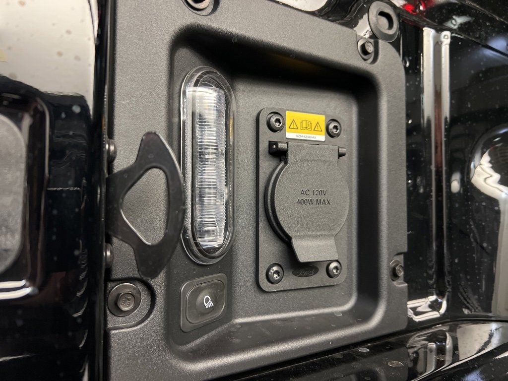 New 2025 Ford Maverick XLT w/ XLT Luxury Package image 32