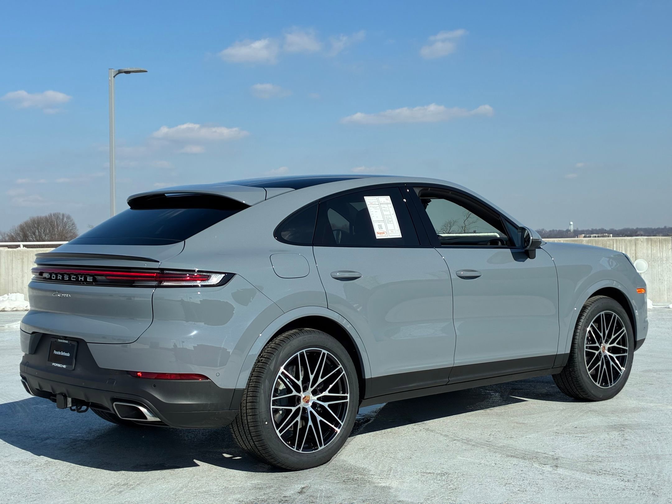 Used 2026 Porsche Cayenne Coupe AWD/4WD image 9