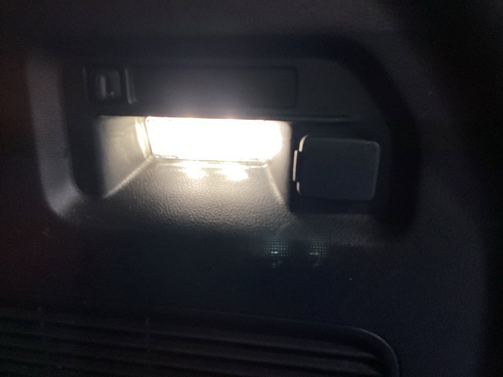 Used 2023 Ford Explorer XLT w/ Equipment Group 202A image 33