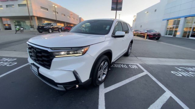 Used 2023 Honda Pilot EX-L image 4