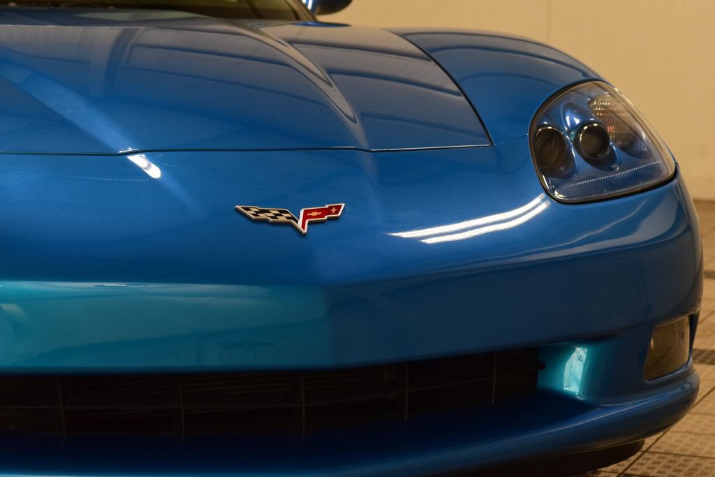 Used 2008 Chevrolet Corvette Coupe w/ Preferred Equipment Group RWD image 11