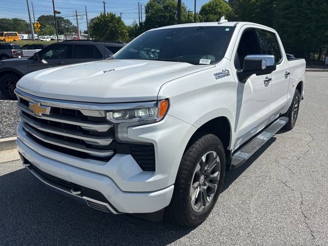 Used 2024 Chevrolet Silverado 1500 High Country w/ Technology Package image 4