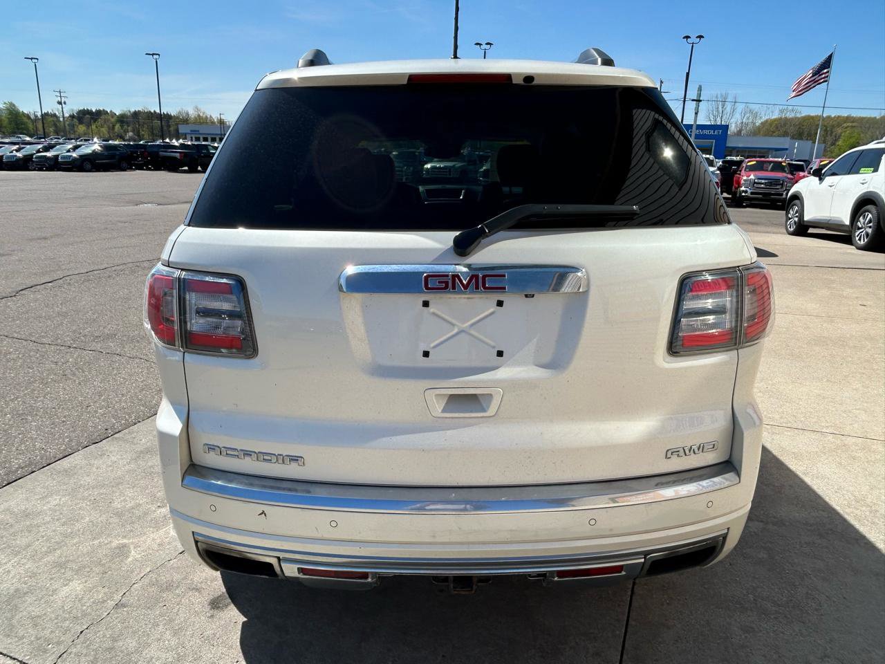 Used 2015 GMC Acadia Denali AWD/4WD image 6