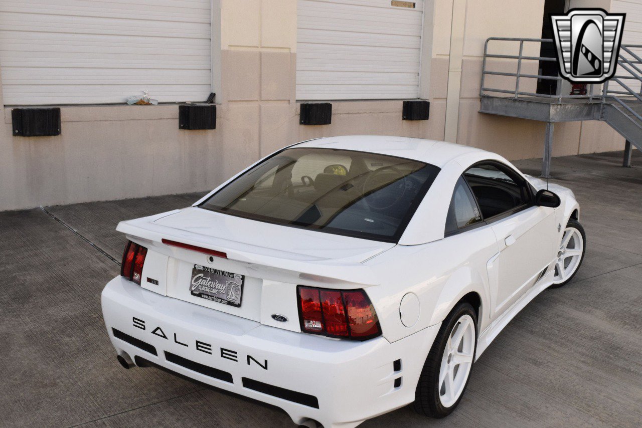 Used 1999 Ford Mustang GT image 4