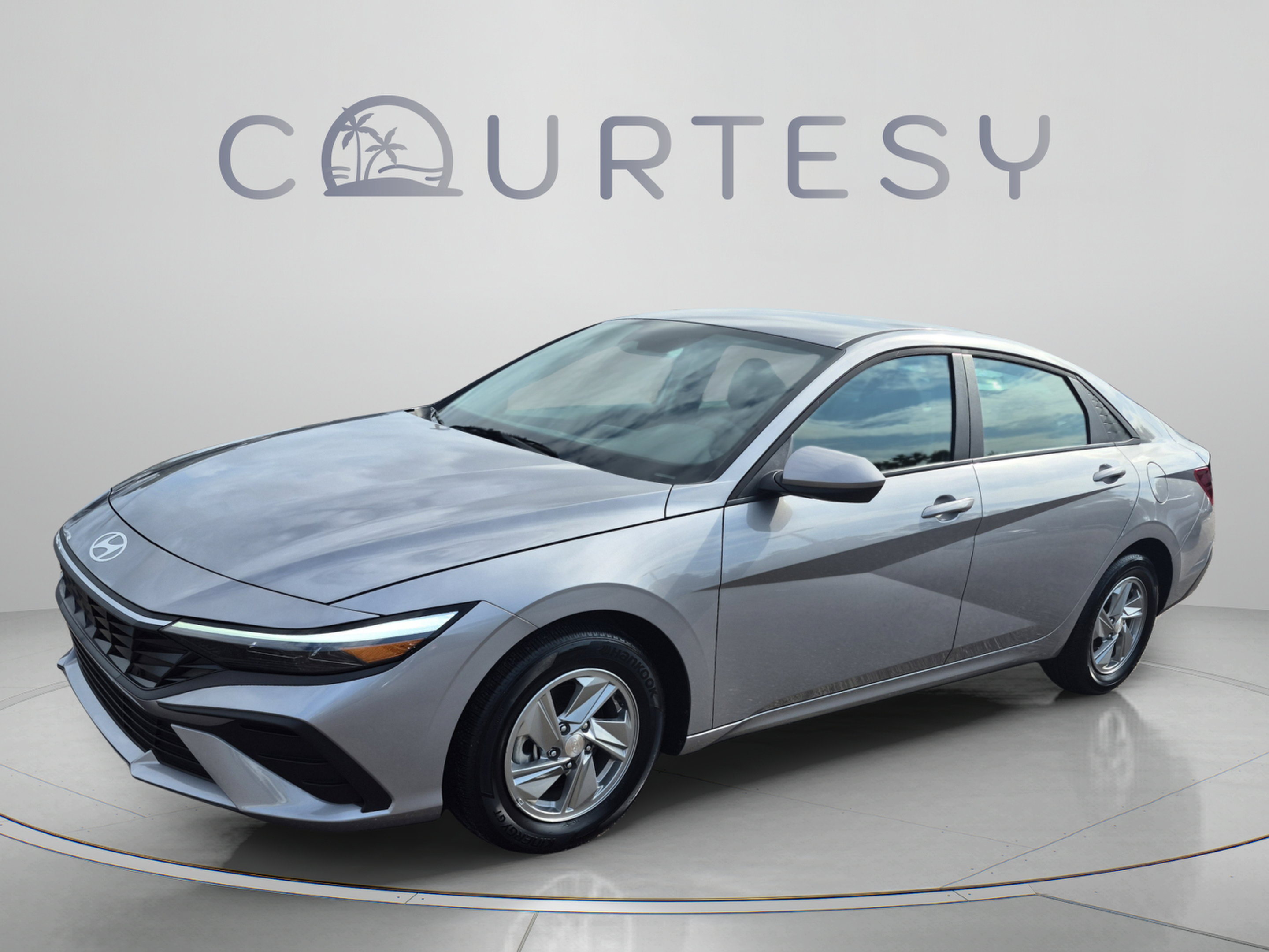 Certified 2025 Hyundai Elantra SE