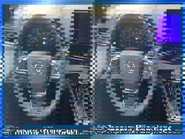 Used 2025 Toyota Sienna XSE w/ XSE Plus Package image 15