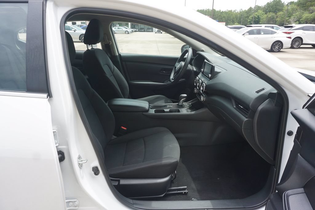 Used 2024 Nissan Sentra S FWD image 14