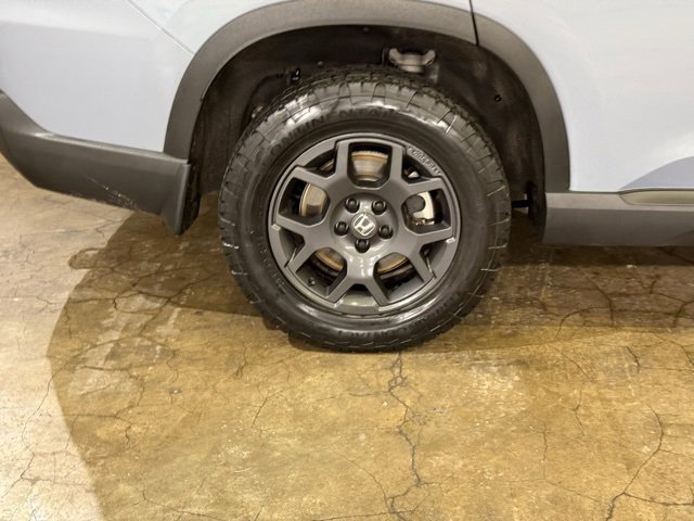 Used 2024 Honda Pilot TrailSport image 6