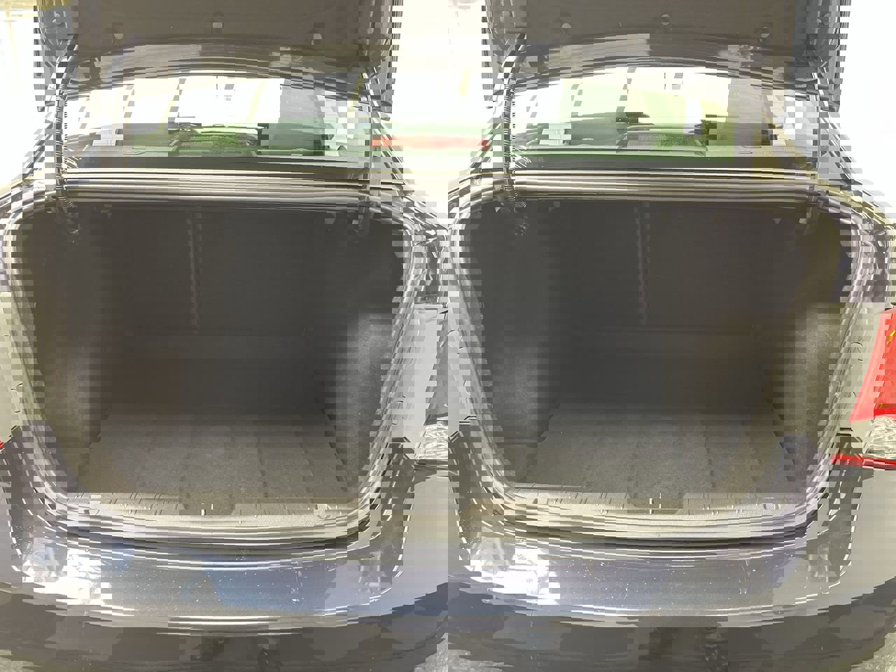 Used 2015 Chevrolet Cruze LT image 25