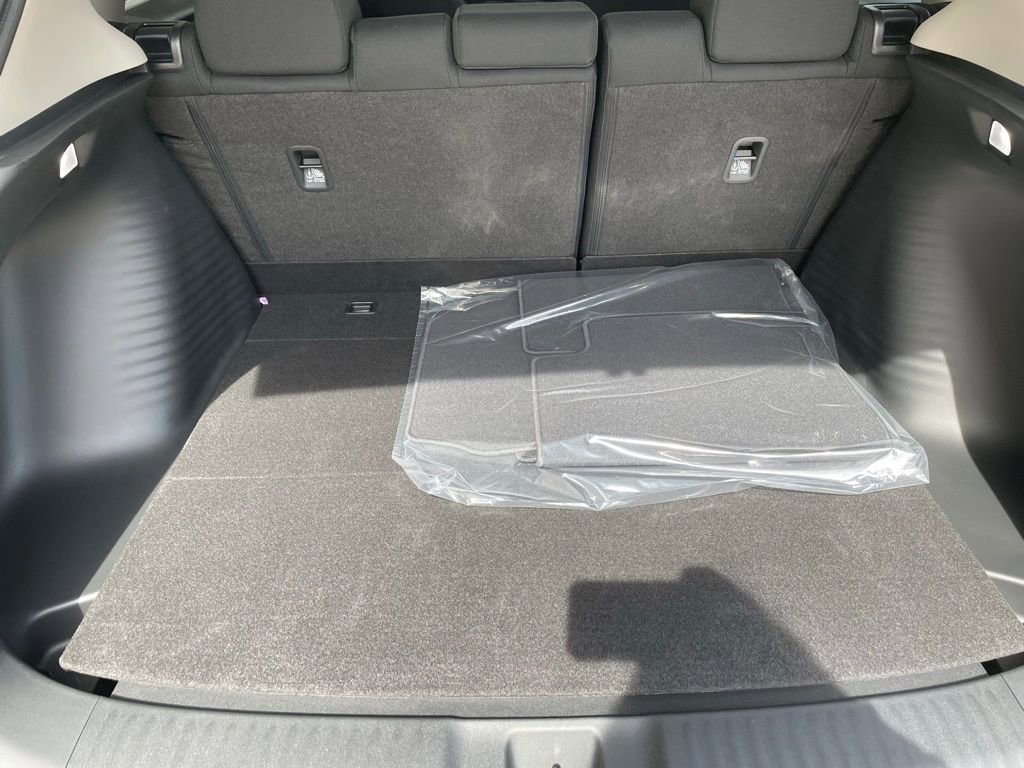 New 2026 Honda HR-V LX image 9