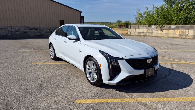 New 2026 Cadillac CT5 Premium Luxury RWD image 3