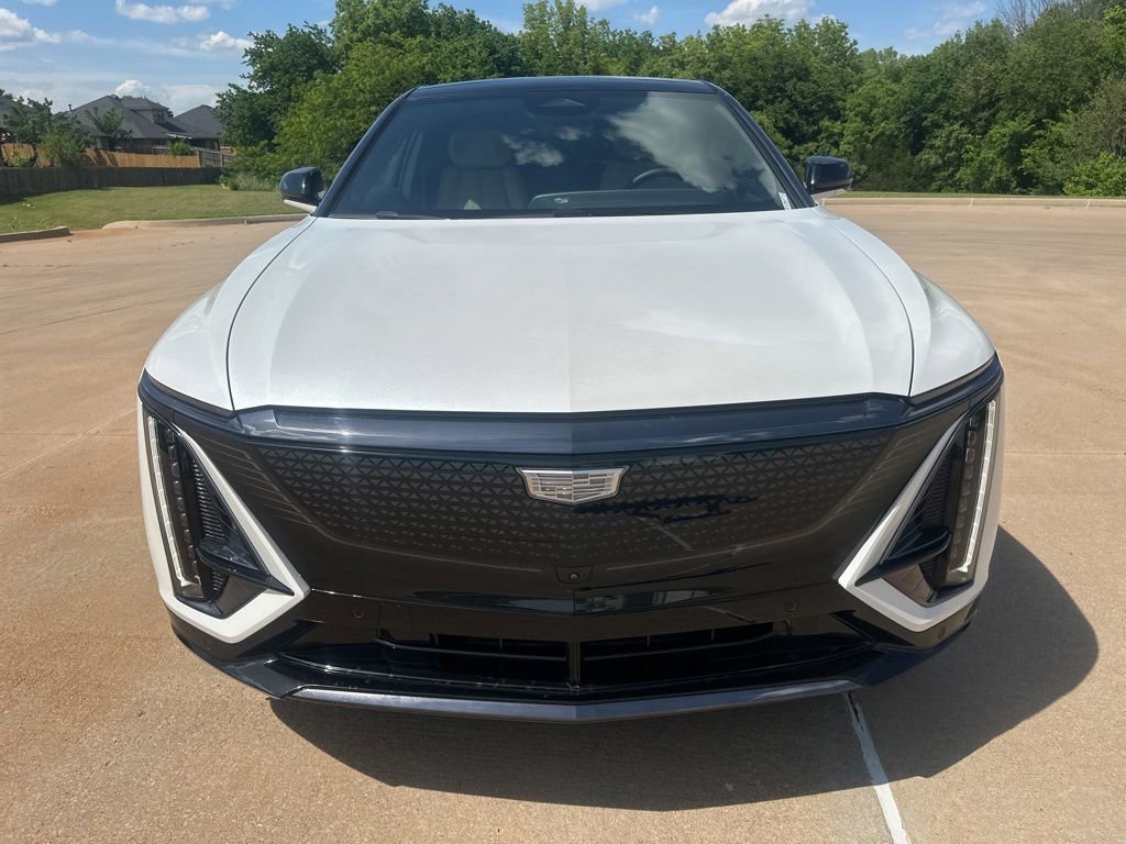 Used 2025 Cadillac Lyriq Sport w/ Nappa Leather Package AWD/4WD image 8