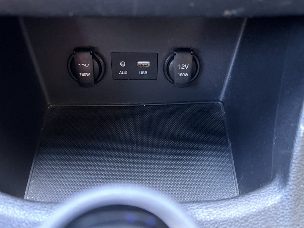 Used 2018 Hyundai Elantra GT FWD image 18