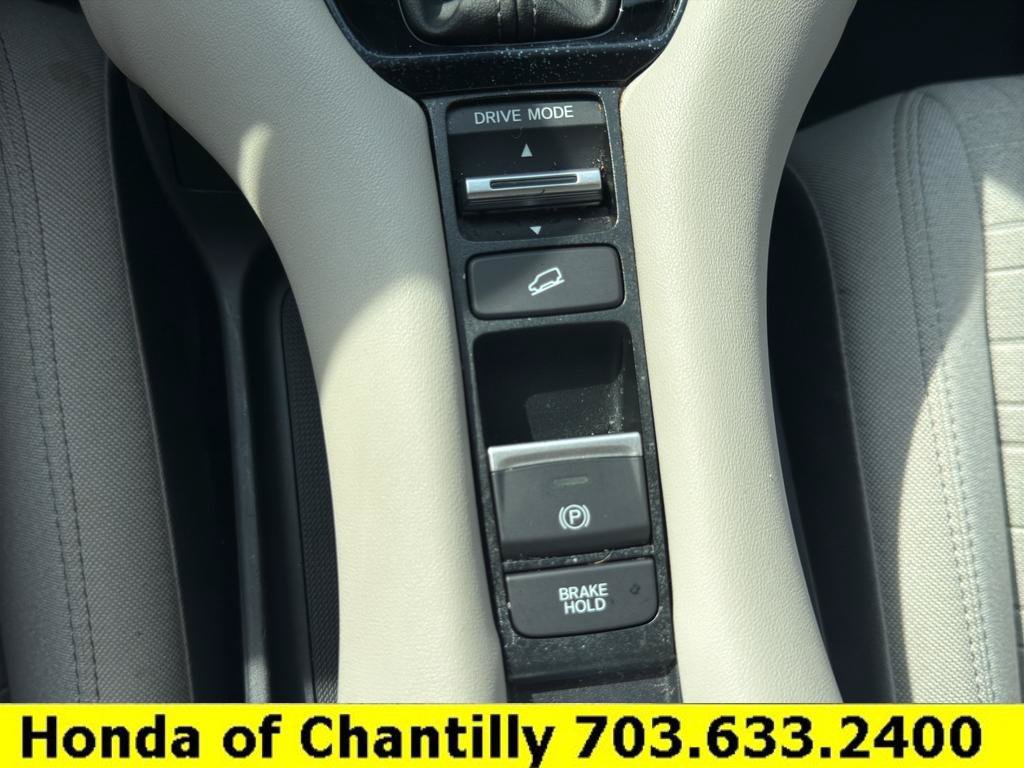 Certified 2024 Honda HR-V LX image 18