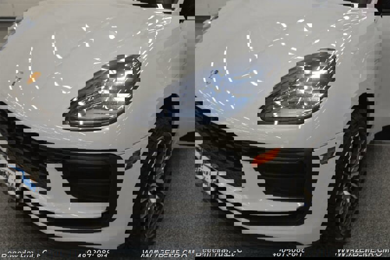 Used 2023 Porsche Macan image 43