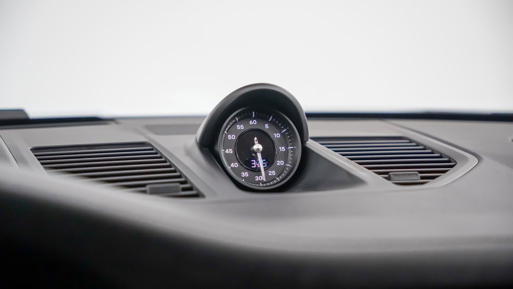 Certified 2025 Porsche 911 Carrera image 26